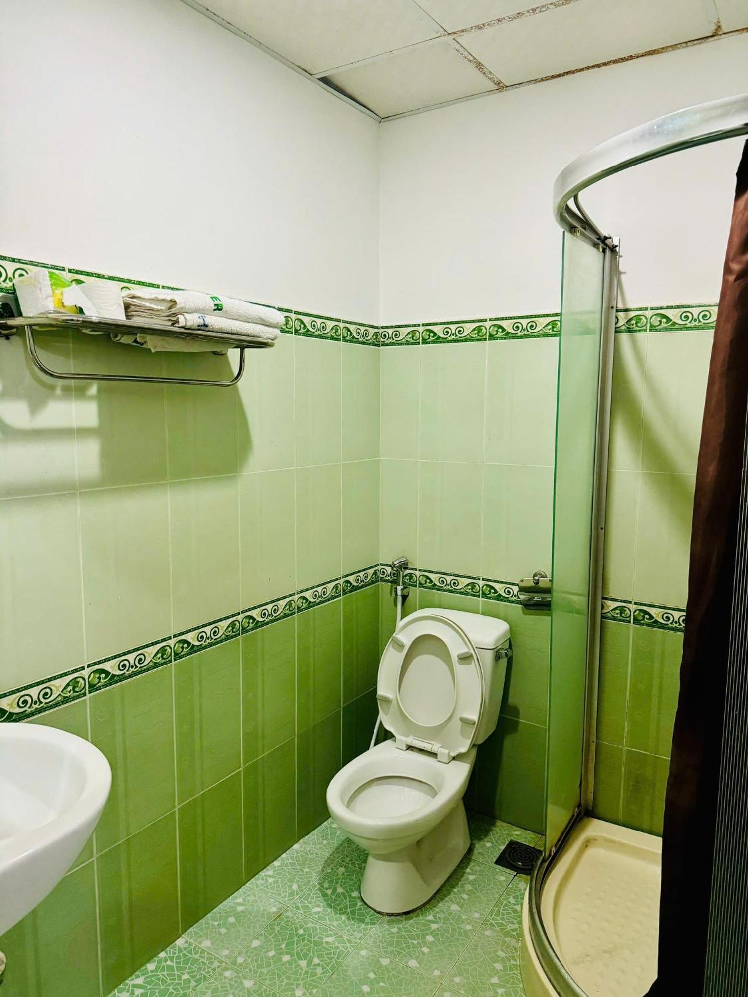 Tue Tinh Hotel Nha Trang Eksteriør billede